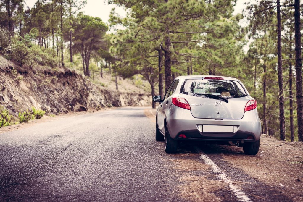 Automobile : les bons réflexes à avoir quand on part en vacances